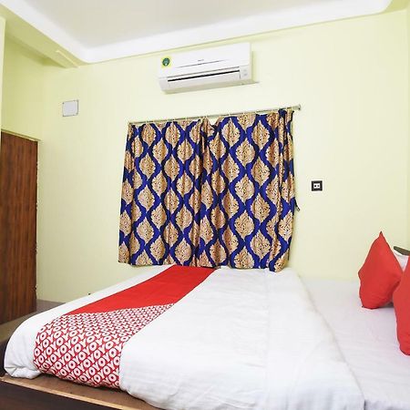 Oyo 43461 Atithya Guest House Sri Niketan Exterior photo